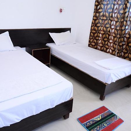 Dwarka Home Stay Bodh Gaya Exterior foto